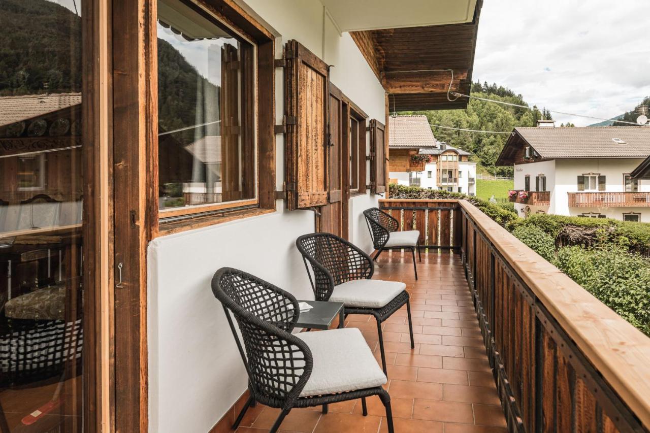 Chalet Scherlin Urtijëi Buitenkant foto